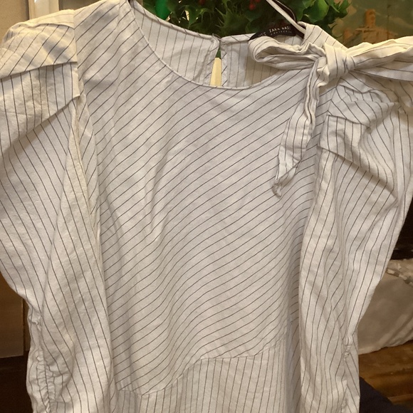 White Zara Blouse with Blue Pin Stripes, Puffed Long Sleeves and Bow on Sholuder - Picture 1 of 9